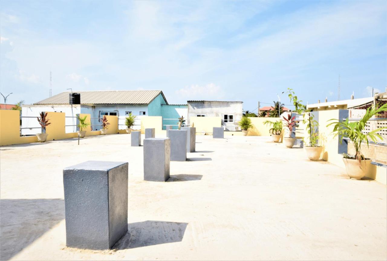 Villa Beach Avepozo Lome Exterior photo