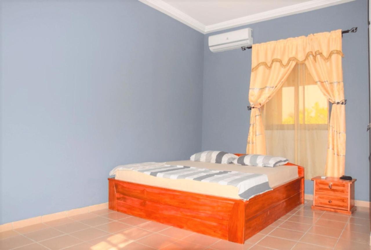 Villa Beach Avepozo Lome Exterior photo